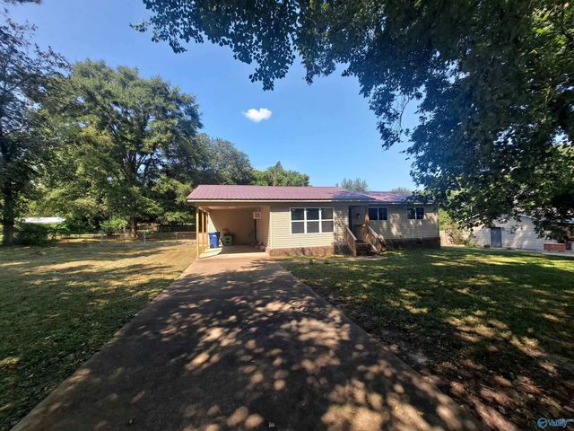 300 Katherine Drive, Albertville