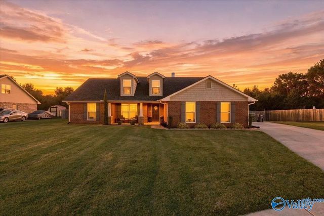 107 Cedar Court Lane, Huntsville