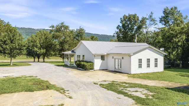 2850 Weiss Lake Boulevard, Leesburg