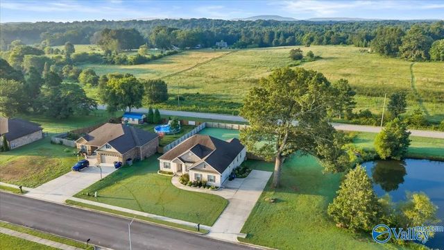 105 Azuba Court, Hazel Green
