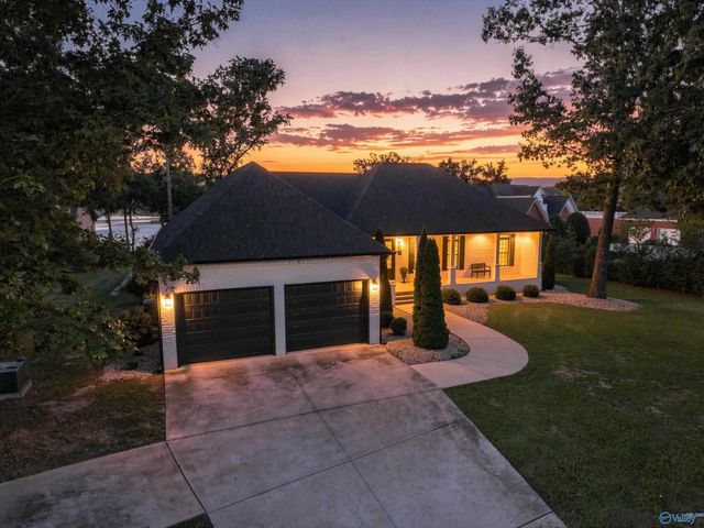 679 Winn Road, Scottsboro