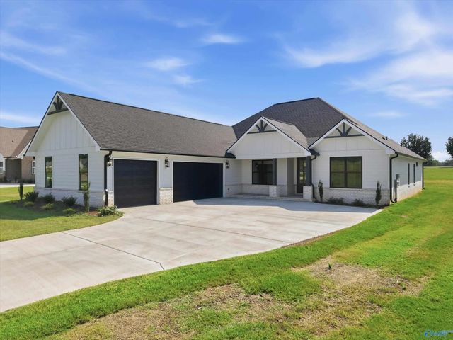 23955 Justin Brent Circle, Elkmont
