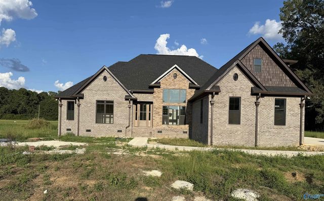 2851 Lake Forest Court, Southside