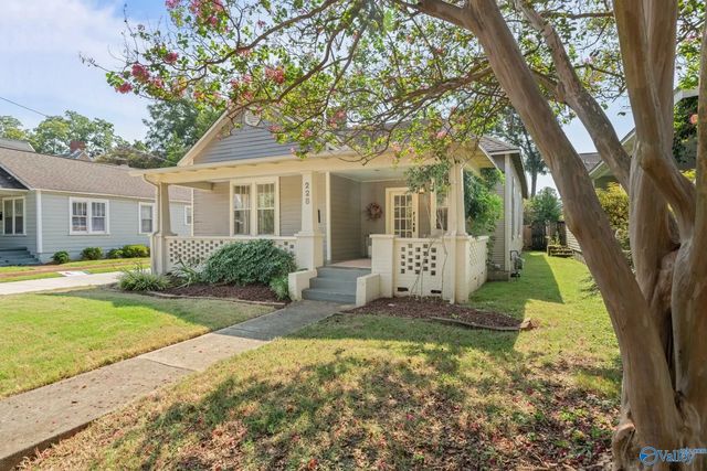 228 Walker Avenue, Huntsville