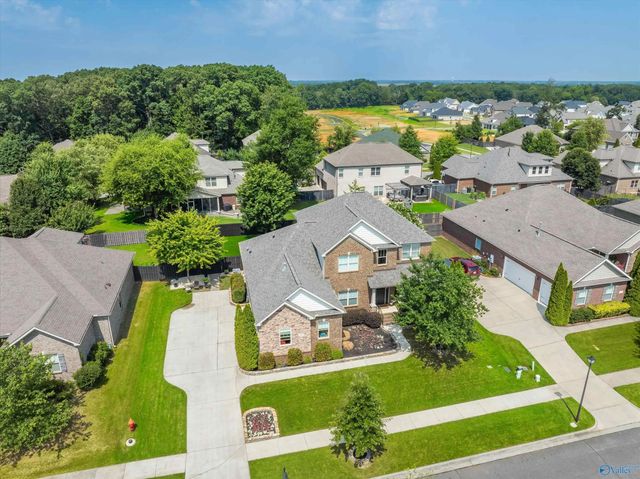 48 Green Creek Road, Madison