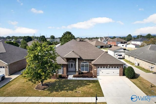 2512 Oxmoor Blvd, Huntsville