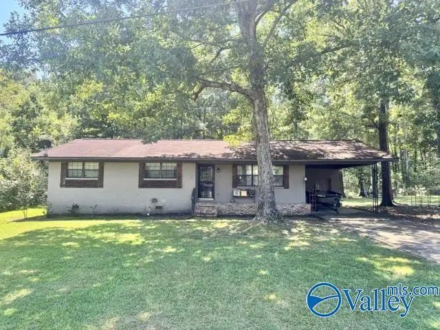 1041 Cornelia Circle, Attalla
