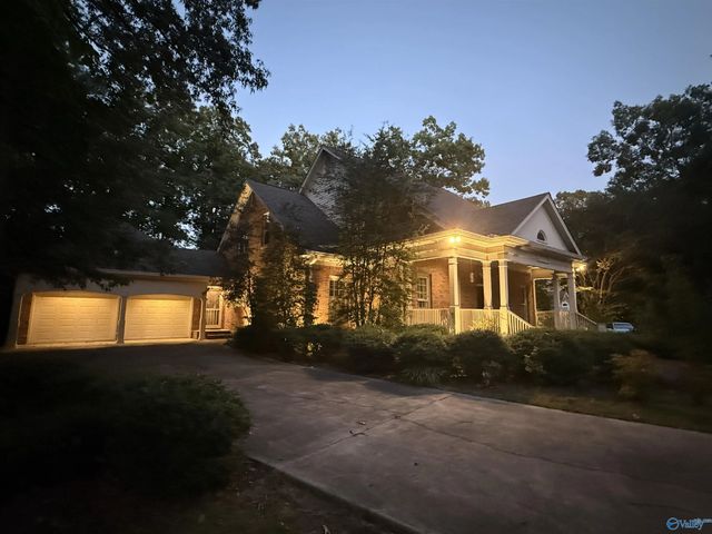 20 Savannah Circle, Cherokee Ridge
