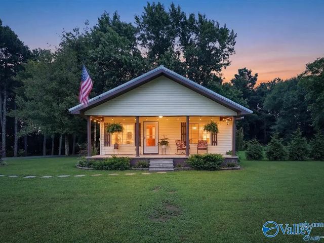3327 Nixon Chapel Road, Albertville