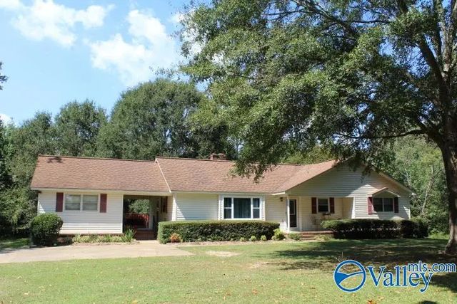 302 County Road 1836, Arab