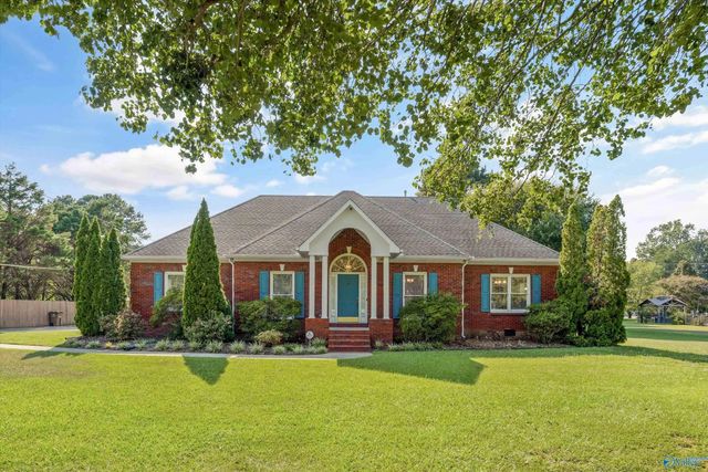 2011 Shady Grove Lane, Decatur