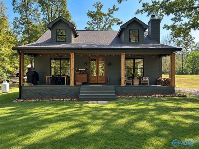 1464 County Road 597, Cedar Bluff