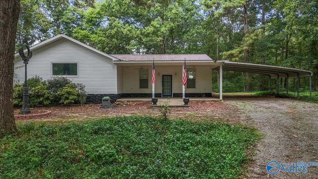 1504 Vaughn Road, Altoona
