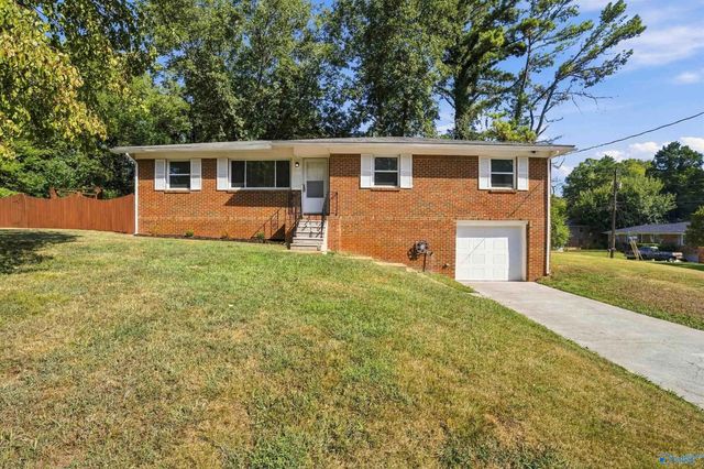 2416 Greenhill Drive Nw, Huntsville