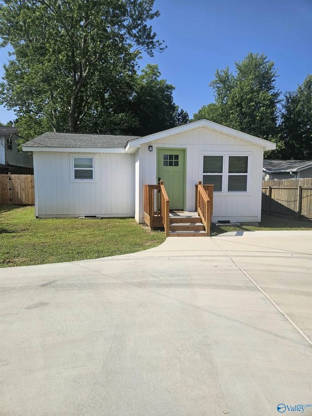 666 Harvest Road, Harvest