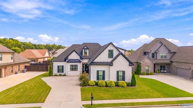 17400 Lochaber Drive, Athens