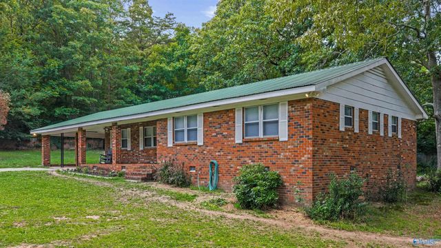72 Red Oak Drive, Valley Head