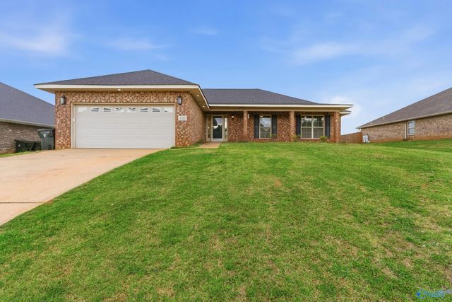 132 Bridge Crest Drive, Harvest