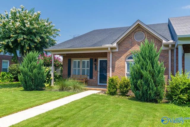 2112 Yorkshire  Se, Decatur