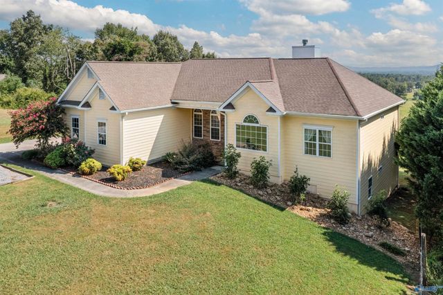 198 County Road 936, Centre