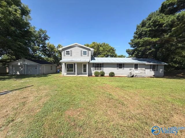 2016 Lindsay Lane S, Athens