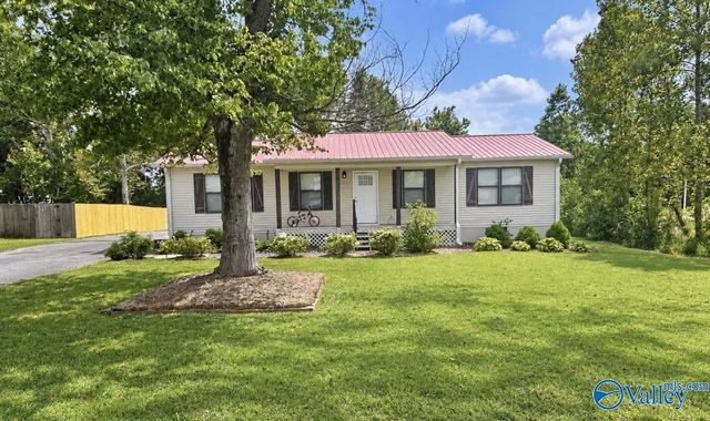 2020 Ridge Crest Drive, Guntersville