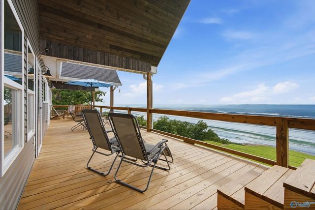 1889 Scenic Drive, Section