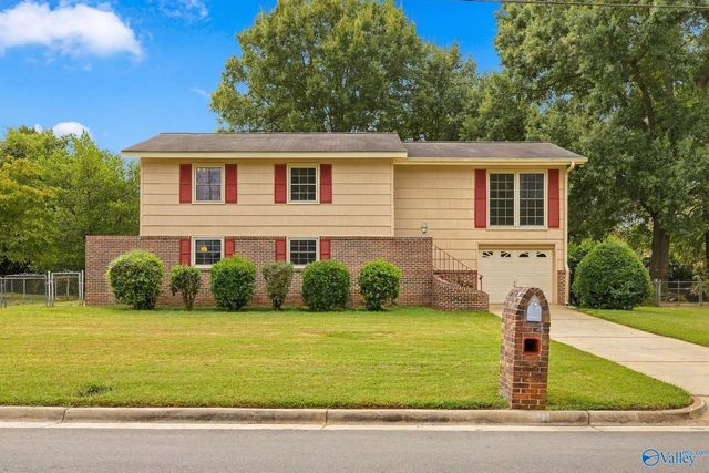 212 Cumberland Drive, Huntsville
