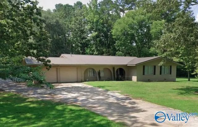 408 W Air Depot Road, Glencoe