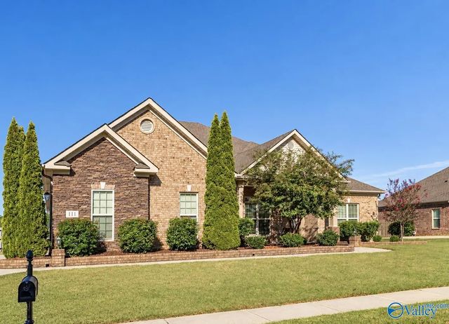 111 Rockhaven Drive Nw, Madison