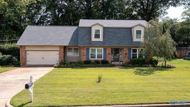 818 Se Esslinger Road, Huntsville