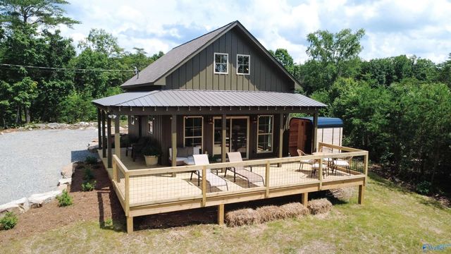 25161 County Road 89, Mentone