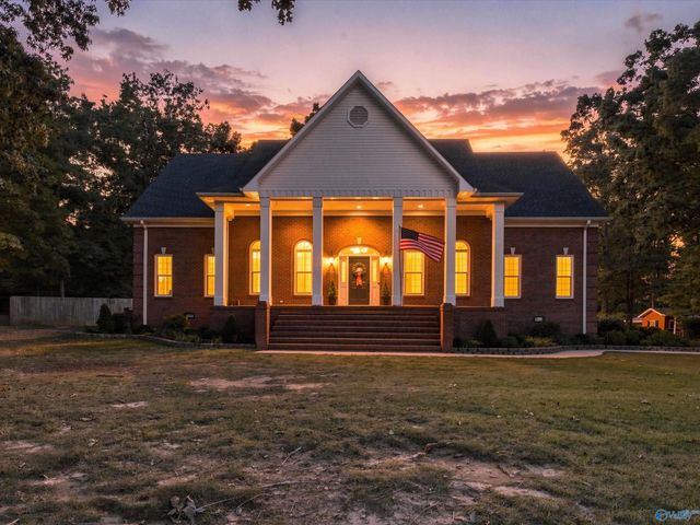 20273 Executive Drive, Tanner