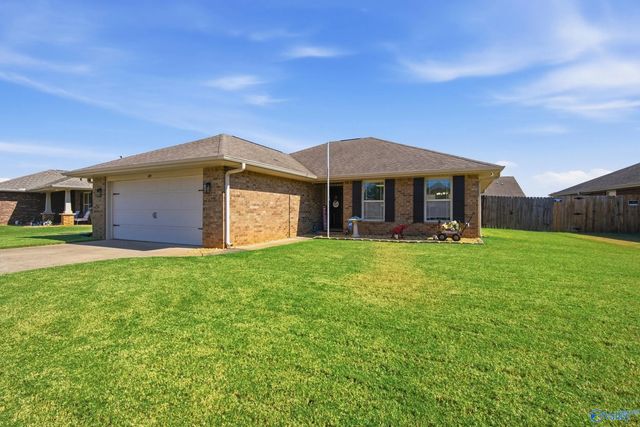 245 Fields Pond Drive, Madison