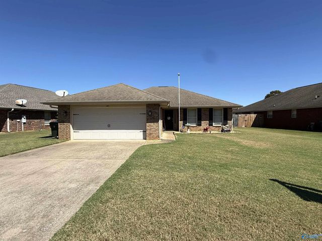 245 Fields Pond Drive, Madison