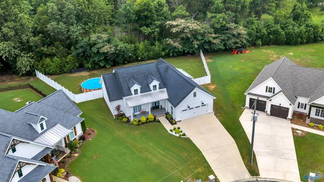 25 Bethel Crest Circle, Hartselle