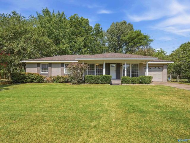 211 Cumberland Drive Se, Huntsville