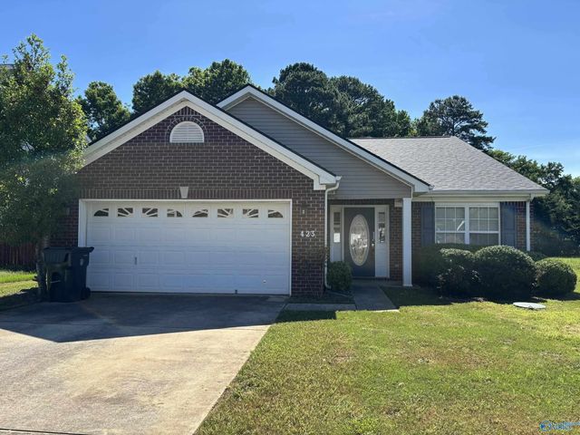 423 Jasmine Drive, Madison