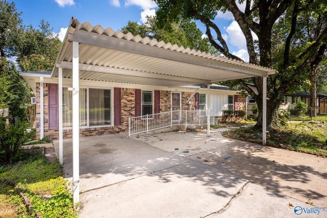 2630 Thornhill Road, Huntsville