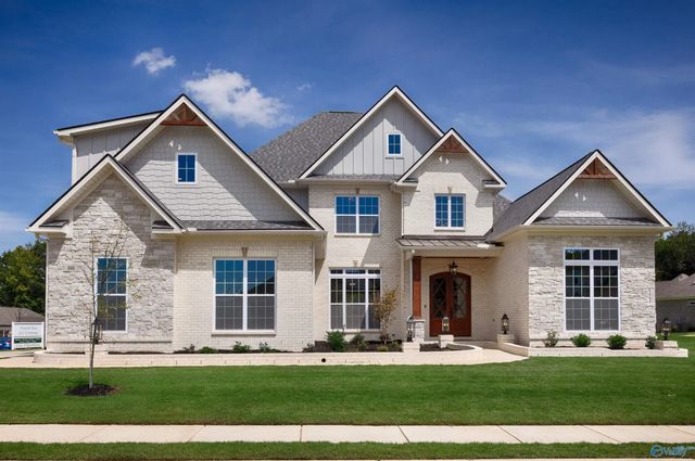120 Bellawoods Drive, Madison