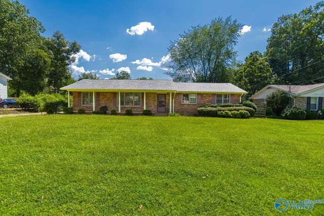 213 Jones Valley Drive, Huntsville