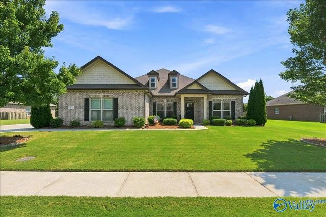 31 Crimson Cloud Sw, Huntsville