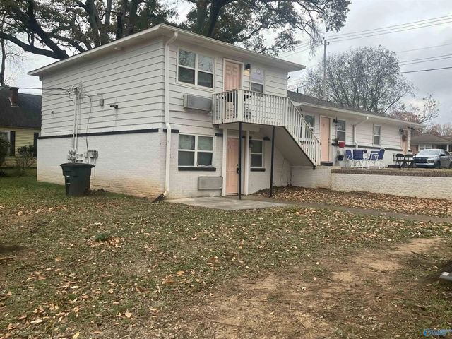 1506 Oakwood Avenue Ne, Huntsville