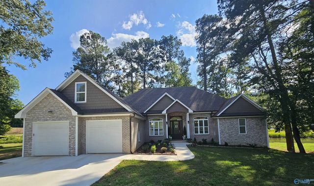 3733 Colonial Drive, Guntersville