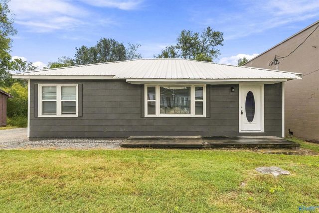 1009 Gault Avenue N, Fort Payne