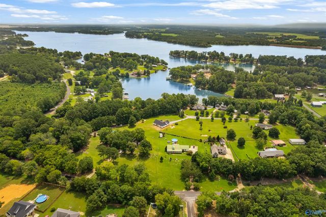 125 Taylor Ridge Road, Leesburg
