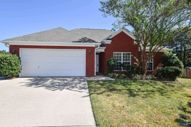 105 Sand Pine Court, Toney