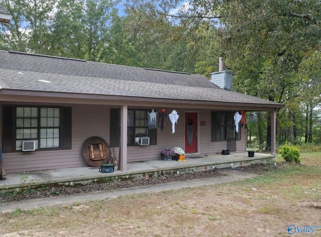240 County Road 455, Hillsboro