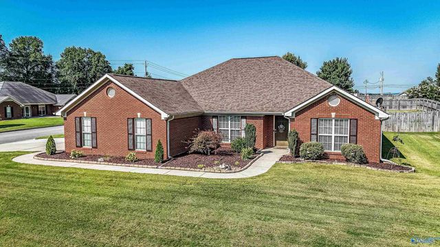 109 Shallowhill Road, Huntsville