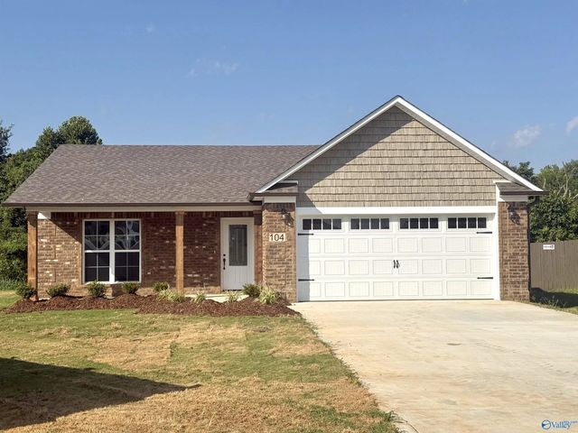 104 James Bowie Drive, Athens
